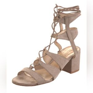 EUC SCHUTZ Latisha lace up gladiator sandals in suede scalloped accent. 39 8.5
